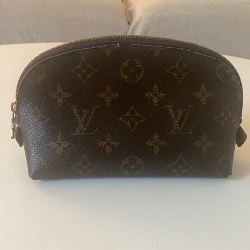 Louis Vuitton Monogram Pochette Cosmetiques